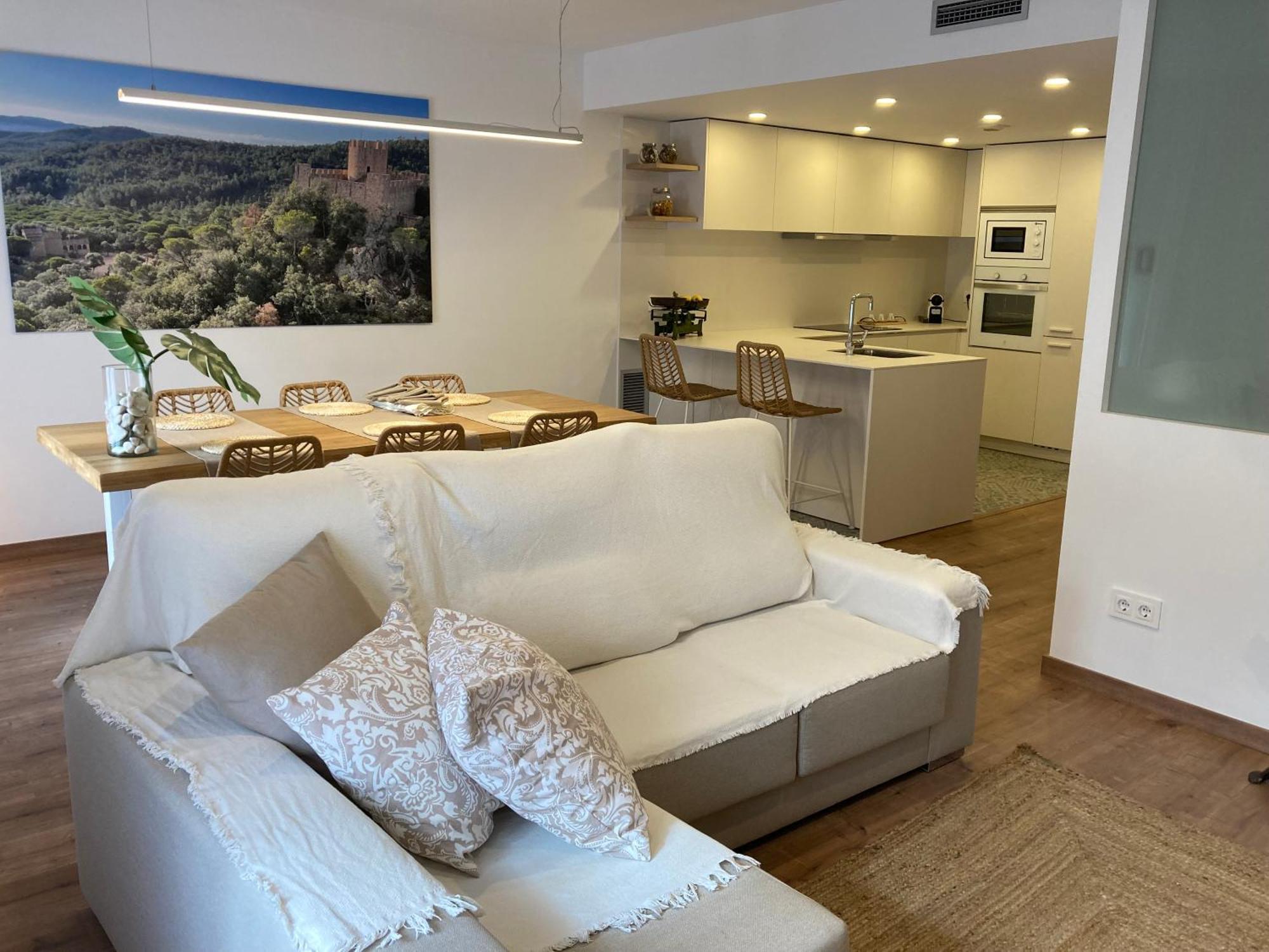 Apartamento Centrico, Climatizado Y Totalmente Equipado De 3 Habitaciones Para 6-7 Personas Santa Coloma De Farners Exterior photo